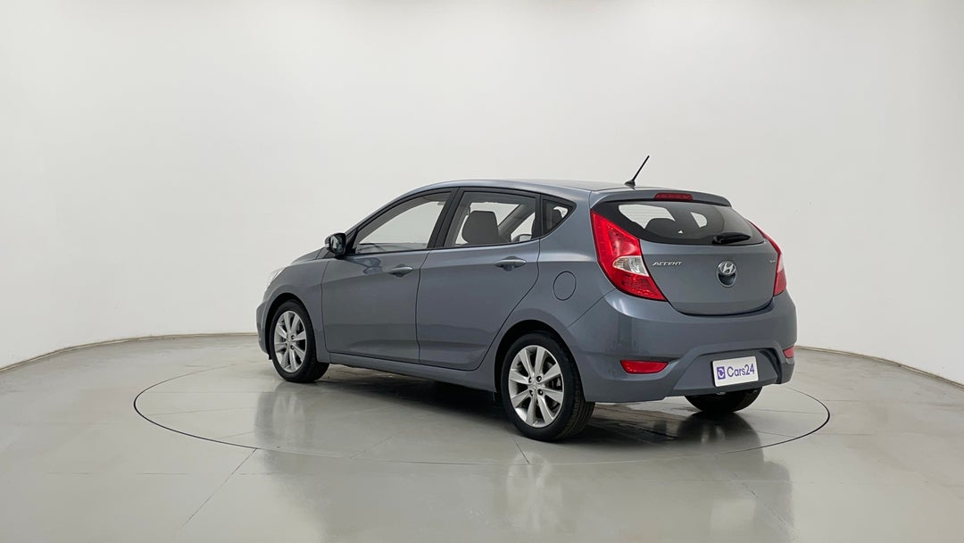 Left Back Diagonal (45- Degree) View