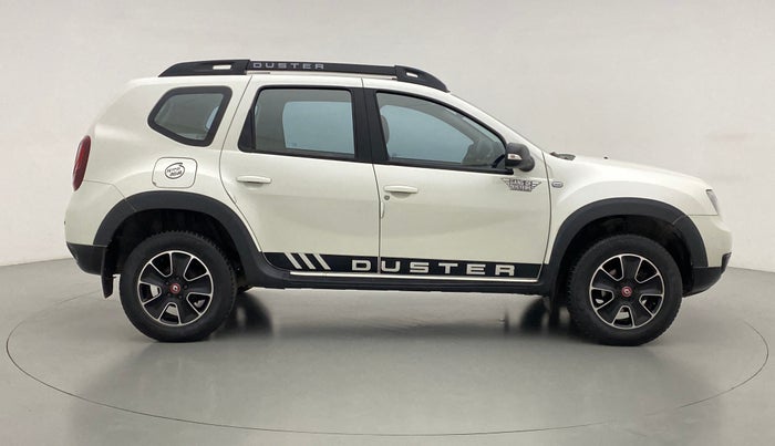 2017 Renault Duster RXS CVT 106 PS, Petrol, Automatic, 22,921 km, Right Side View