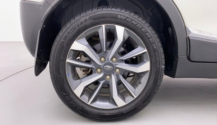2021 Mahindra XUV300 1.2 W8 OPT, Petrol, Manual, 13,215 km, Right Rear Wheel