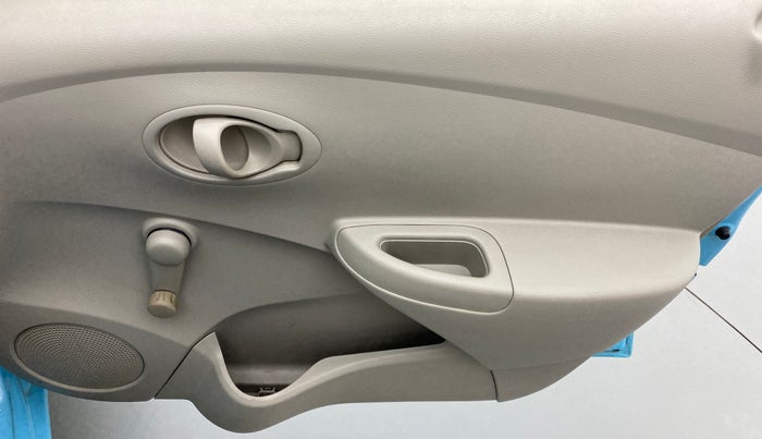 2015 Datsun Go A, Petrol, Manual, 47,948 km, Driver Side Door Panels Control