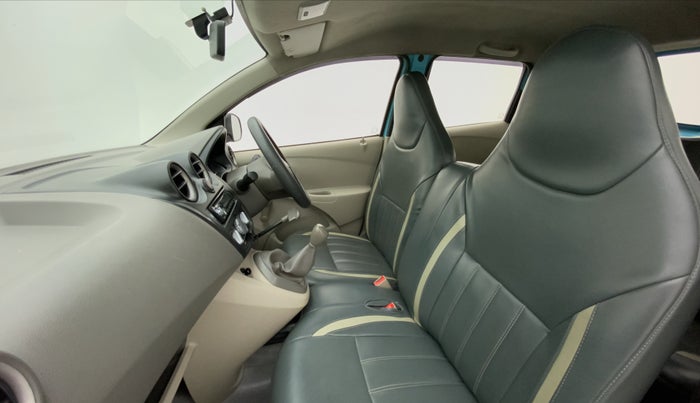 2015 Datsun Go A, Petrol, Manual, 47,948 km, Right Side Front Door Cabin