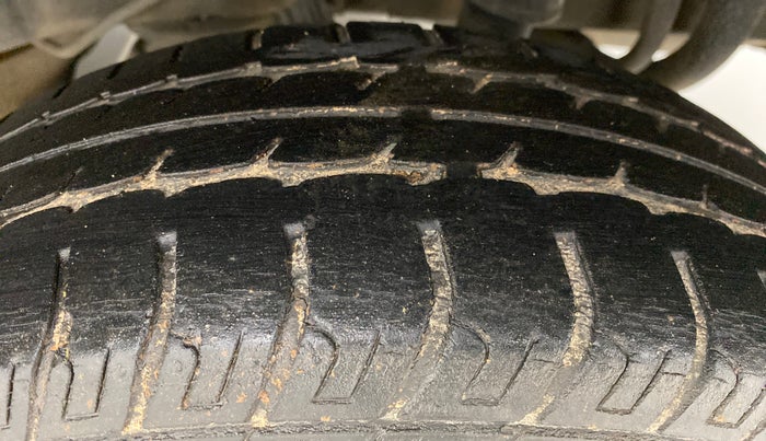 2015 Datsun Go A, Petrol, Manual, 47,948 km, Left Rear Tyre Tread