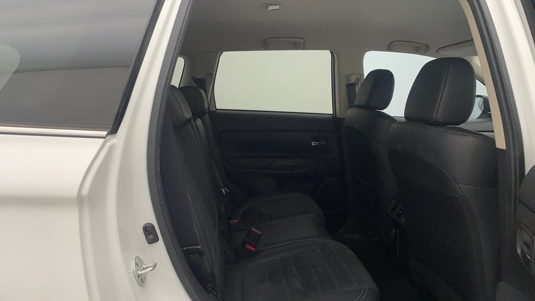 Right Side Rear Door Cabin View