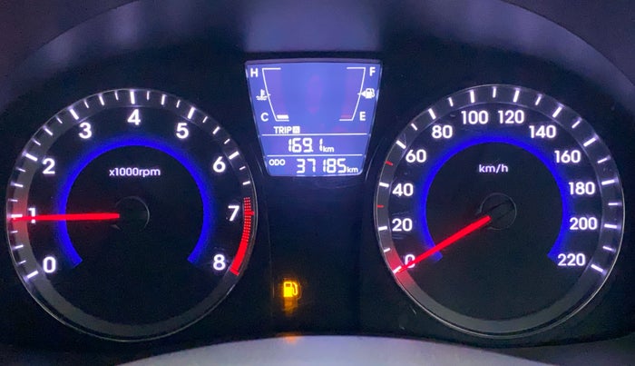 2017 Hyundai Verna 1.6 VTVT SX, Petrol, Manual, 37,185 km, Odometer Image