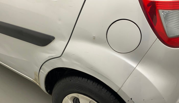 2012 Maruti Ritz VXI, Petrol, Manual, 87,214 km, Left quarter panel - Paint has minor damage