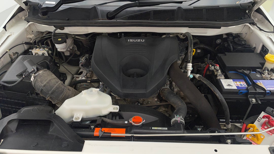 Open Bonnet (Engine)