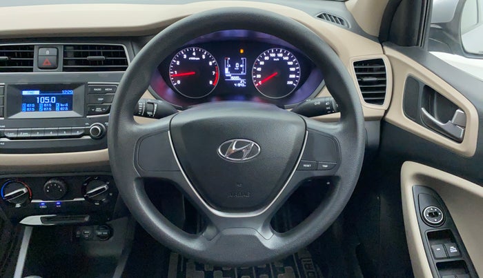 2018 Hyundai Elite i20 Magna Executive 1.2, Petrol, Manual, 42,097 km, Steering Wheel Close Up