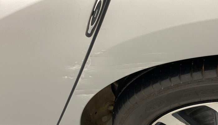2018 Honda City V MT PETROL, Petrol, Manual, 26,502 km, Left quarter panel - Slightly dented