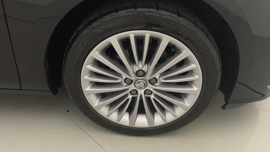 2017 Holden Astra R, Automatic, 68263 km, Right Front Wheel