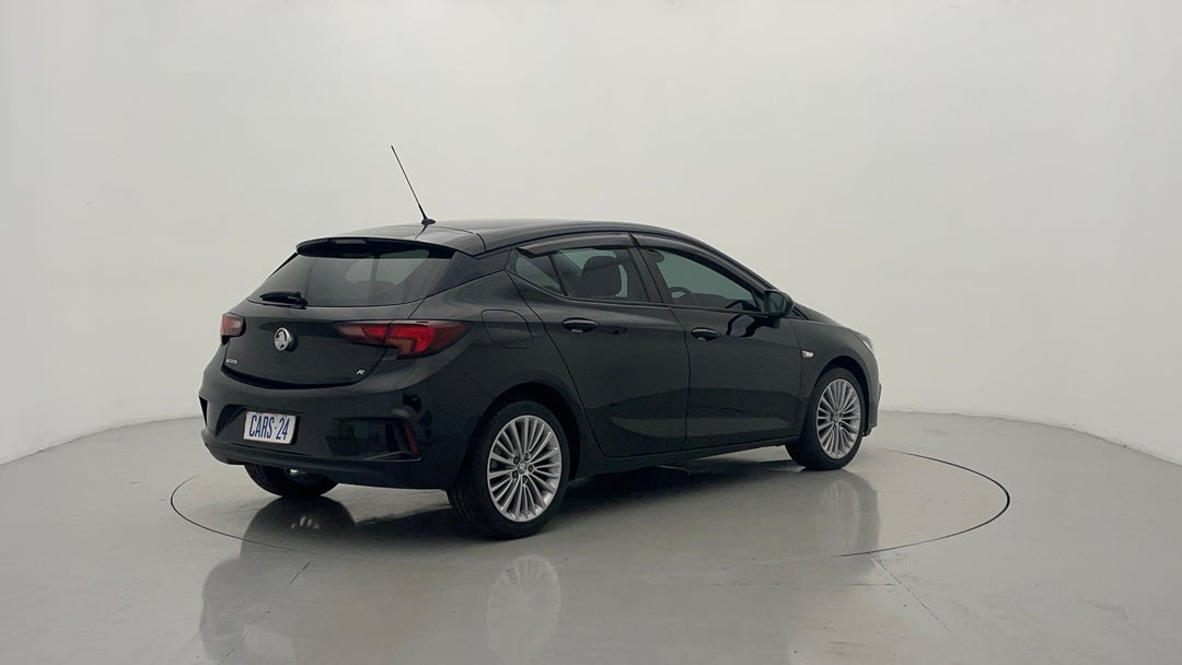 2017 Holden Astra R, Automatic, 68263 km, Right Back Diagonal (45- Degree) View