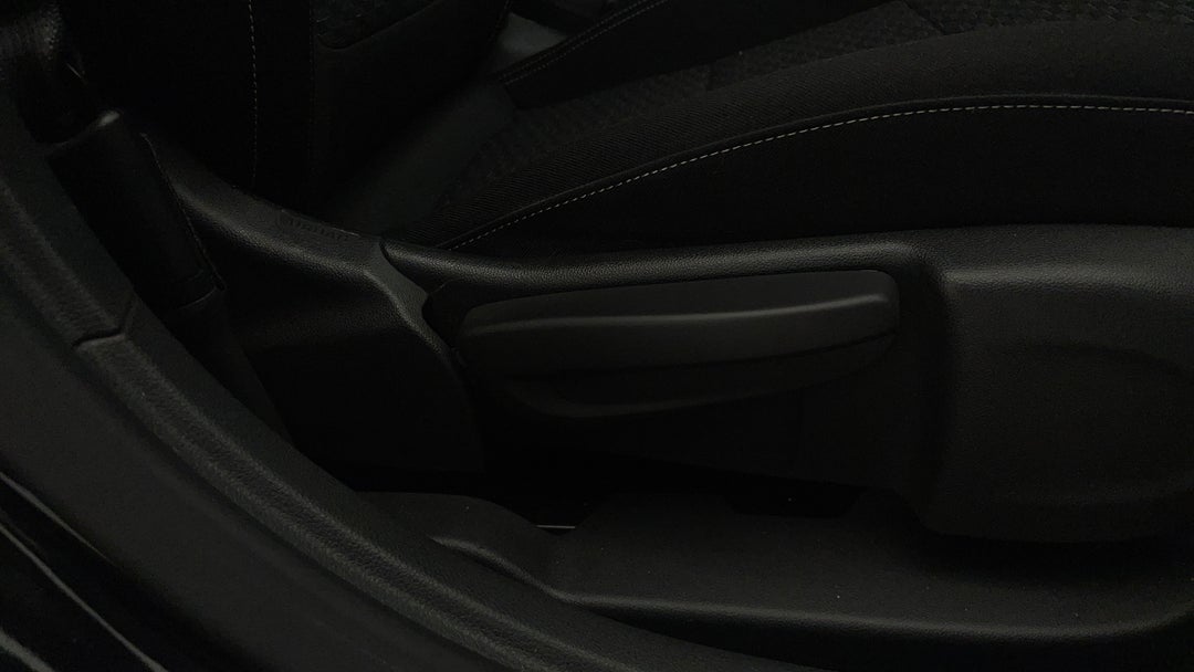 2017 Holden Astra R, Automatic, 68263 km, Drivers Side Adjustment Panel