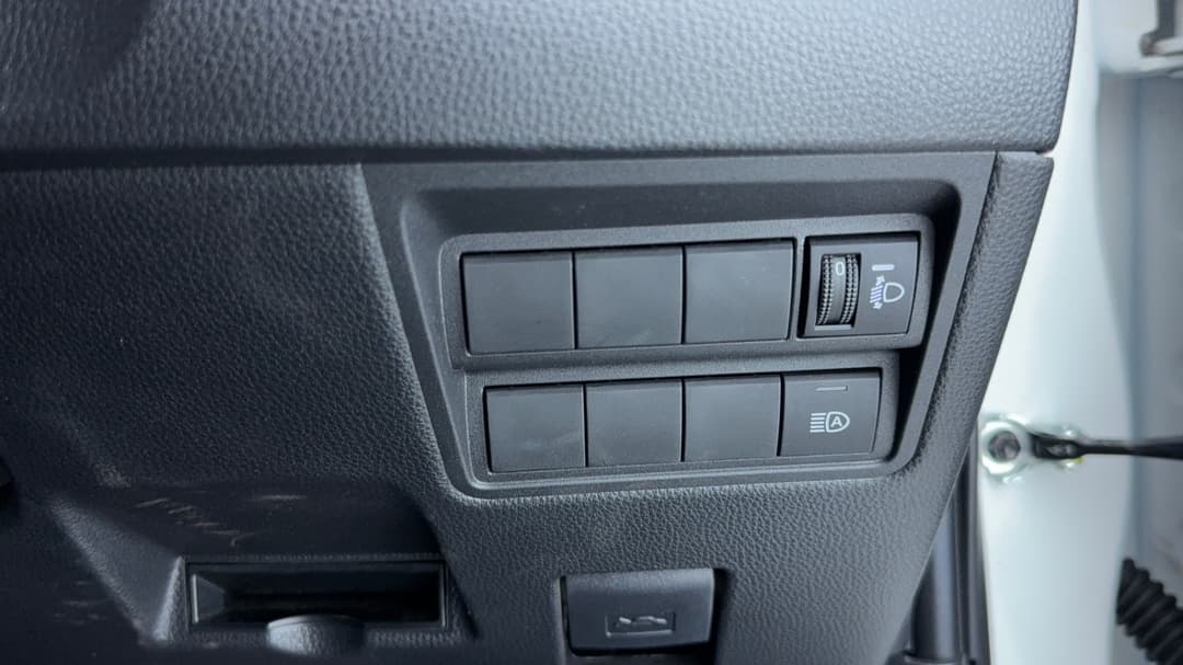 2025 Toyota Yaris Ascent Sport Hybrid, Automatic, 44096 km, Utility Switches/Buttons