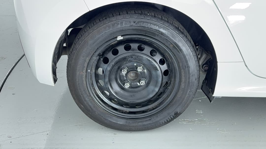2025 Toyota Yaris Ascent Sport Hybrid, Automatic, 44096 km, Right Rear Wheel