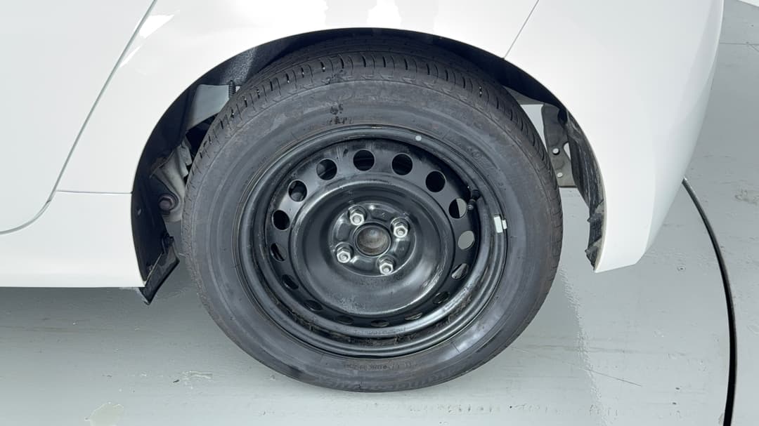 2025 Toyota Yaris Ascent Sport Hybrid, Automatic, 44096 km, Left Rear Wheel