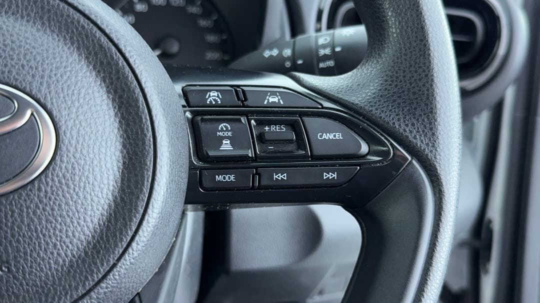 2025 Toyota Yaris Ascent Sport Hybrid, Automatic, 44096 km, Cruise Control