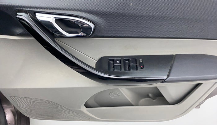 2019 Tata Tiago XZ+ 1.2 Revotron, Petrol, Manual, 14,923 km, Driver Side Door Panels Control