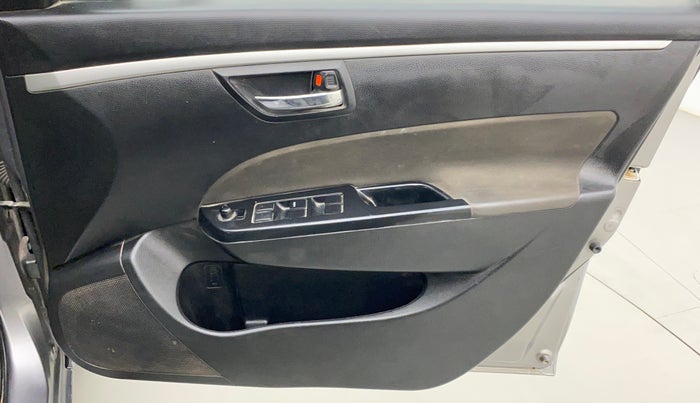 2015 Maruti Swift VXI, Petrol, Manual, 88,863 km, Driver Side Door Panels Control