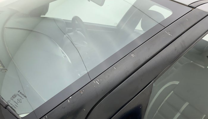 2015 Maruti Swift VXI, Petrol, Manual, 88,863 km, Left A pillar - Slightly dented