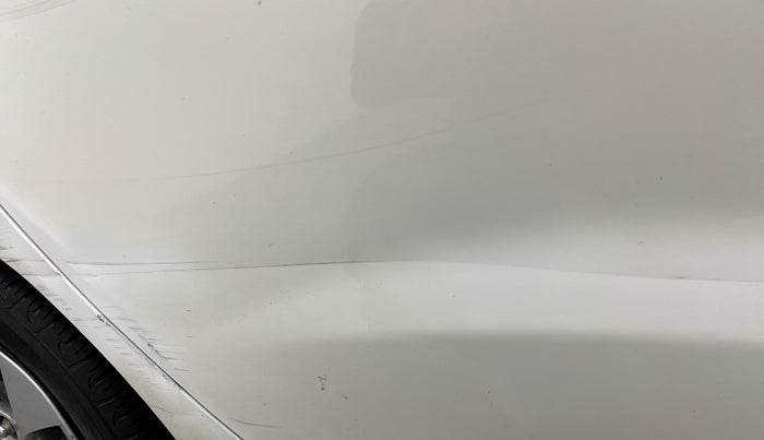 2018 Hyundai Xcent E PLUS, Petrol, Manual, 19,626 km, Right rear door - Minor scratches