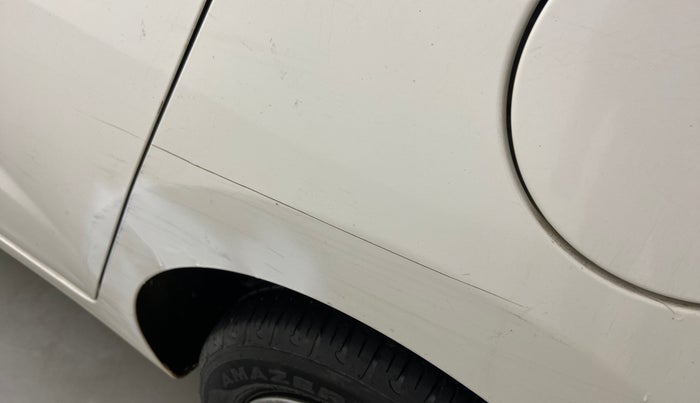 2018 Hyundai Xcent E PLUS, Petrol, Manual, 19,626 km, Left quarter panel - Minor scratches