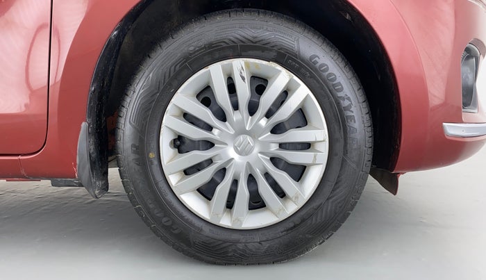 2018 Maruti Dzire VDI, Diesel, Manual, 57,143 km, Right Front Wheel