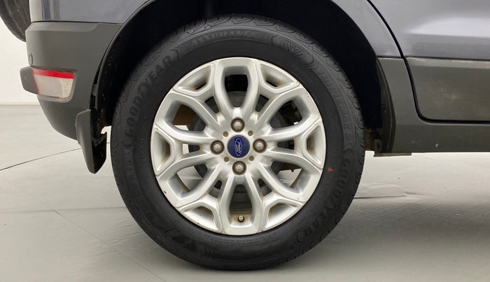 2015 Ford Ecosport TITANIUM 1.5L PETROL AT, Petrol, Automatic, 50,279 km, Right Rear Wheel