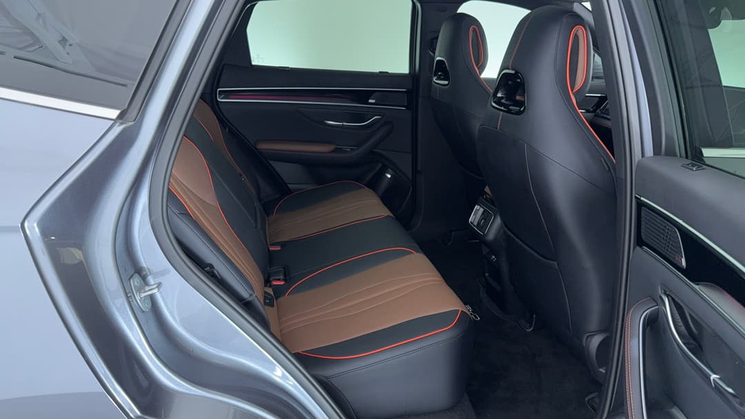 2024 Byd Sealion 6 Premium, Automatic, 26936 km, Right Side Rear Door Cabin View