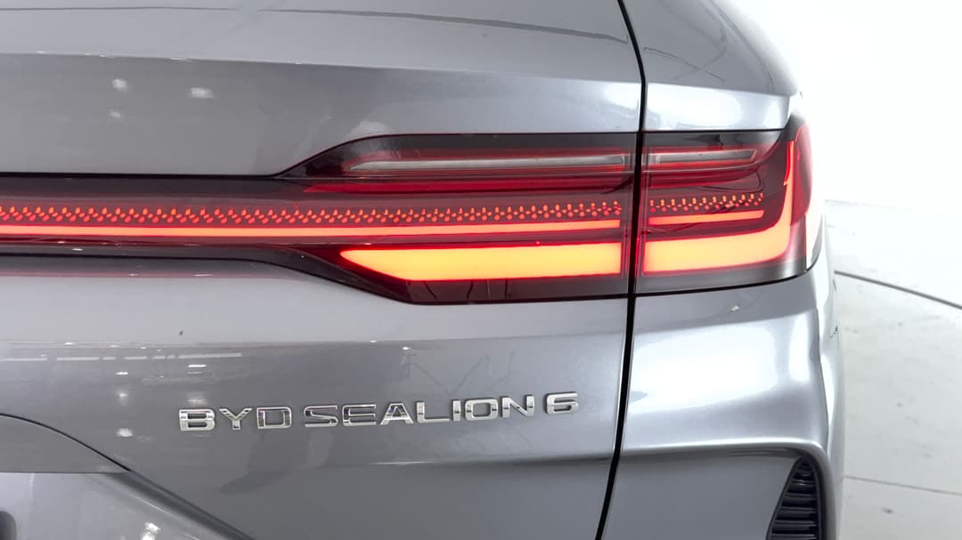 2024 Byd Sealion 6 Premium, Automatic, 26936 km, Badge (Boot Right Side)