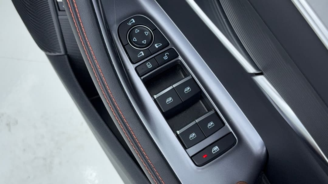 2024 Byd Sealion 6 Premium, Automatic, 26936 km, Drivers Side Door Panel Controls
