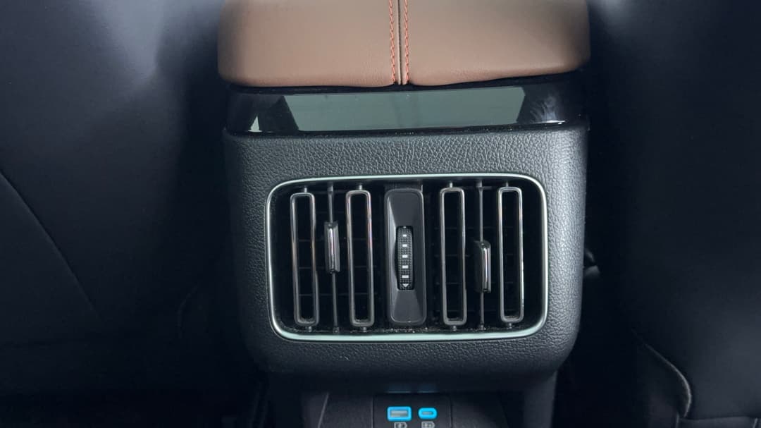 2024 Byd Sealion 6 Premium, Automatic, 26936 km, Rear A/C Vent