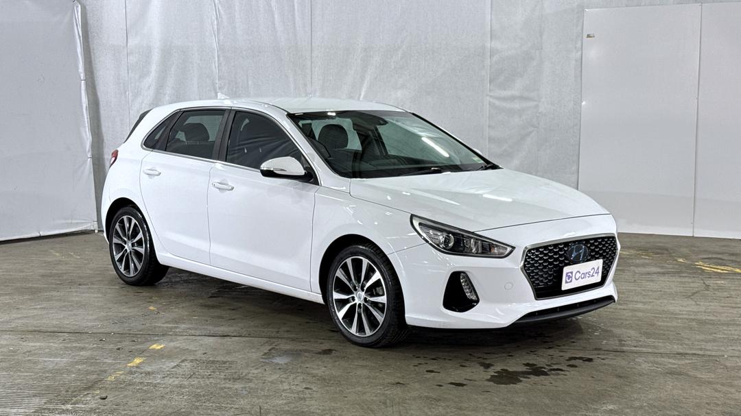 2018 Hyundai i30 Elite, Automatic, 26228 km, Right Front Diagonal (45- Degree) View