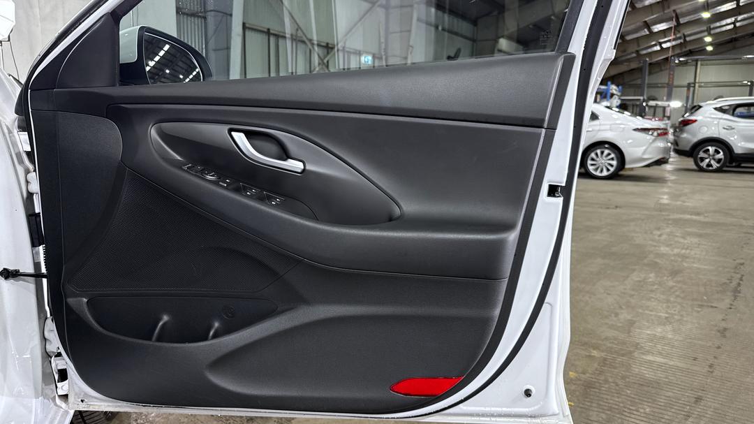 2018 Hyundai i30 Elite, Automatic, 26228 km, Speaker View