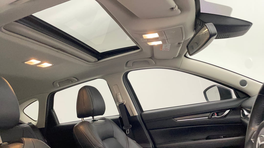 Interior Sunroof/Moonroof