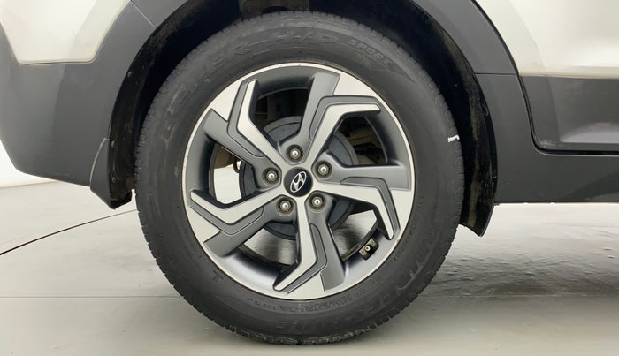 2018 Hyundai Creta SX AT 1.6 DIESEL, Diesel, Automatic, 91,017 km, Right Rear Wheel