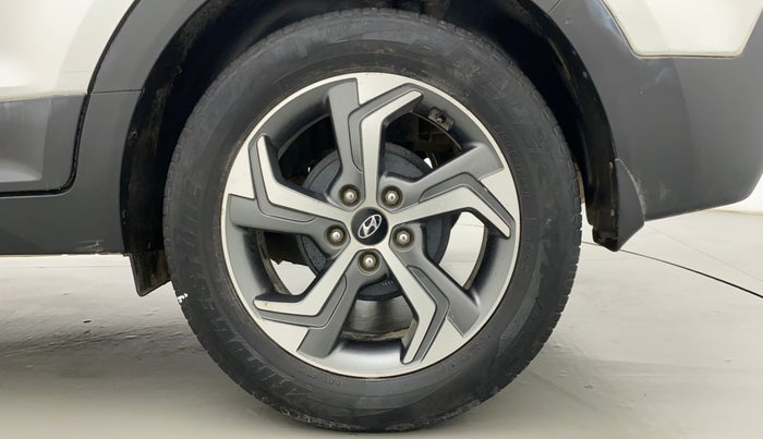 2018 Hyundai Creta SX AT 1.6 DIESEL, Diesel, Automatic, 91,017 km, Left Rear Wheel