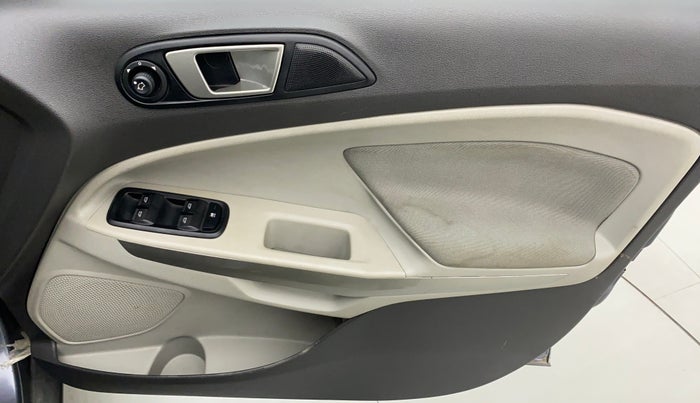 2015 Ford Ecosport TITANIUM 1.0L ECOBOOST, Petrol, Manual, 19,143 km, Driver Side Door Panels Control