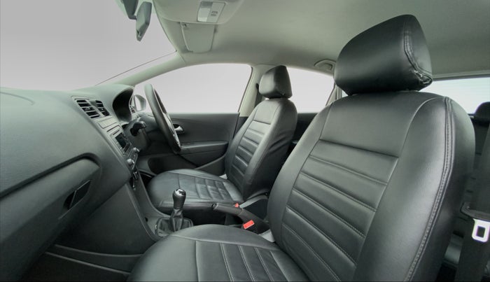 2018 Volkswagen Polo COMFORTLINE 1.0 PETROL, Petrol, Manual, 48,506 km, Right Side Front Door Cabin