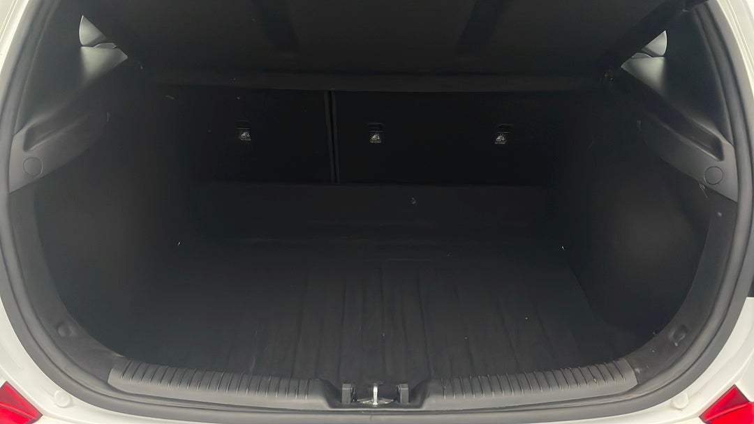 2018 Hyundai i30 Active, Automatic, 36976 km, Boot Inside View