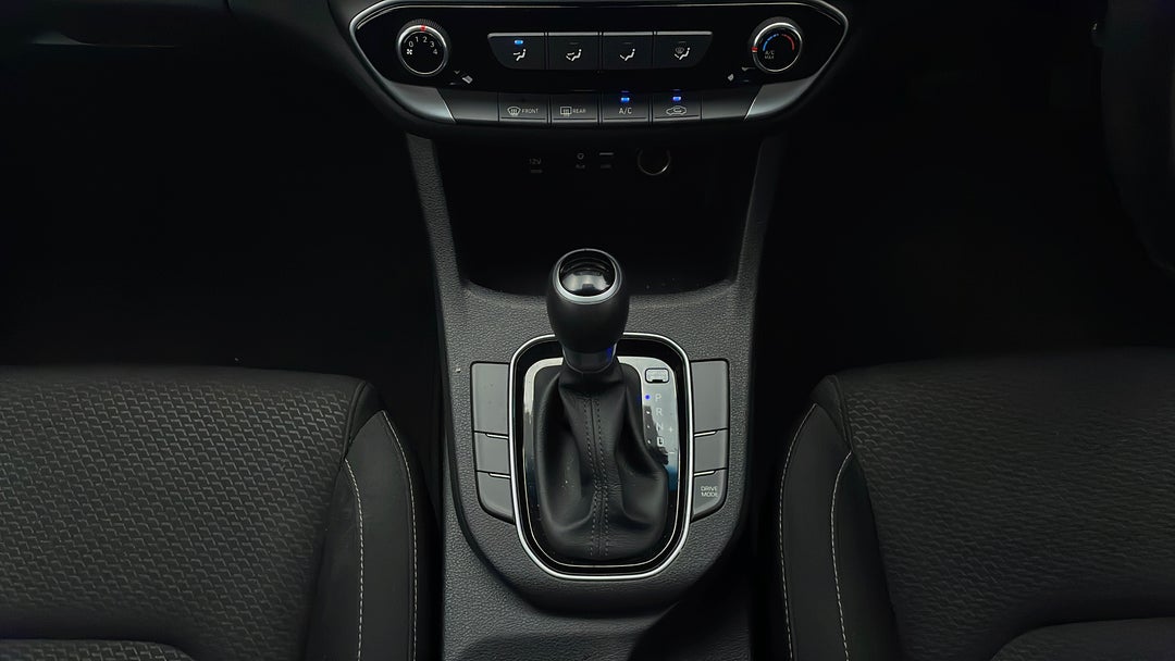 2018 Hyundai i30 Active, Automatic, 36976 km, Gear Lever 