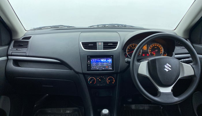2014 Maruti Swift VXI D, Petrol, Manual, 37,144 km, Dashboard View