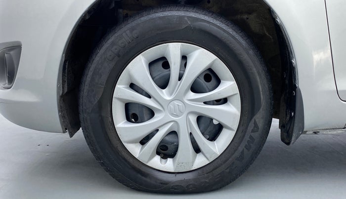2014 Maruti Swift VXI D, Petrol, Manual, 37,144 km, Left Front Wheel