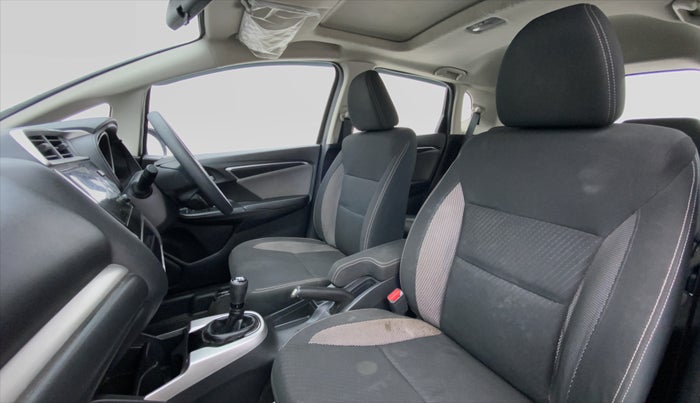 2018 Honda WR-V 1.2 i-VTEC VX MT, Petrol, Manual, 15,175 km, Right Side Front Door Cabin View