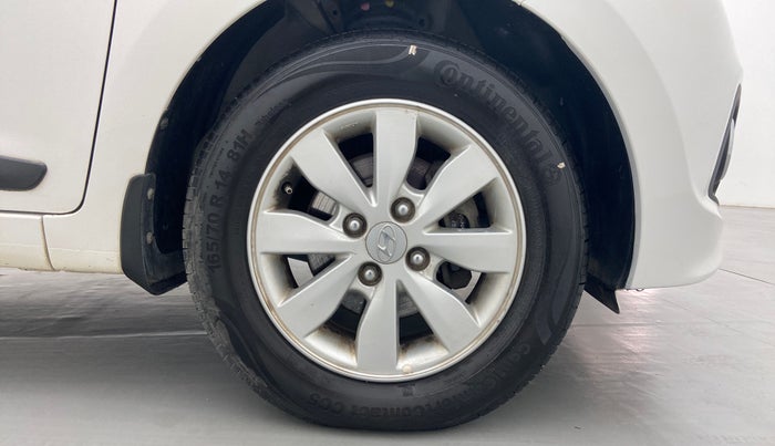 2014 Hyundai Xcent SX 1.2, Petrol, Manual, 30,593 km, Right Front Wheel