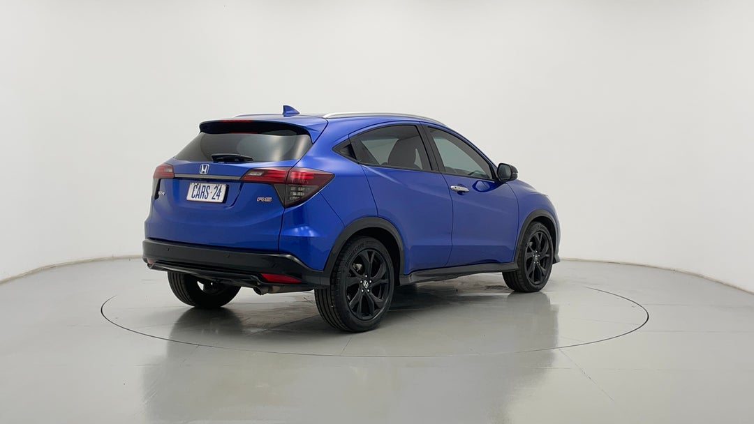 Right Back Diagonal (45- Degree) View