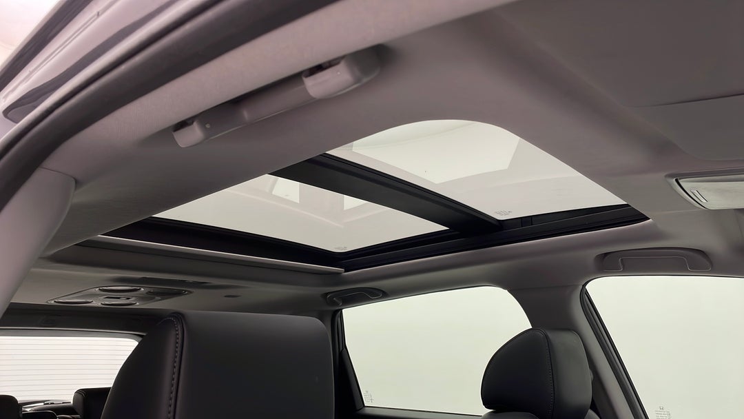 Interior Sunroof/Moonroof