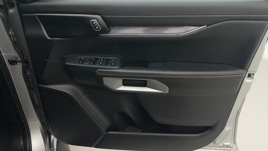 2023 Ford Ranger Wildtrak 3.0 (4x4), Automatic, 35843 km, Speaker View