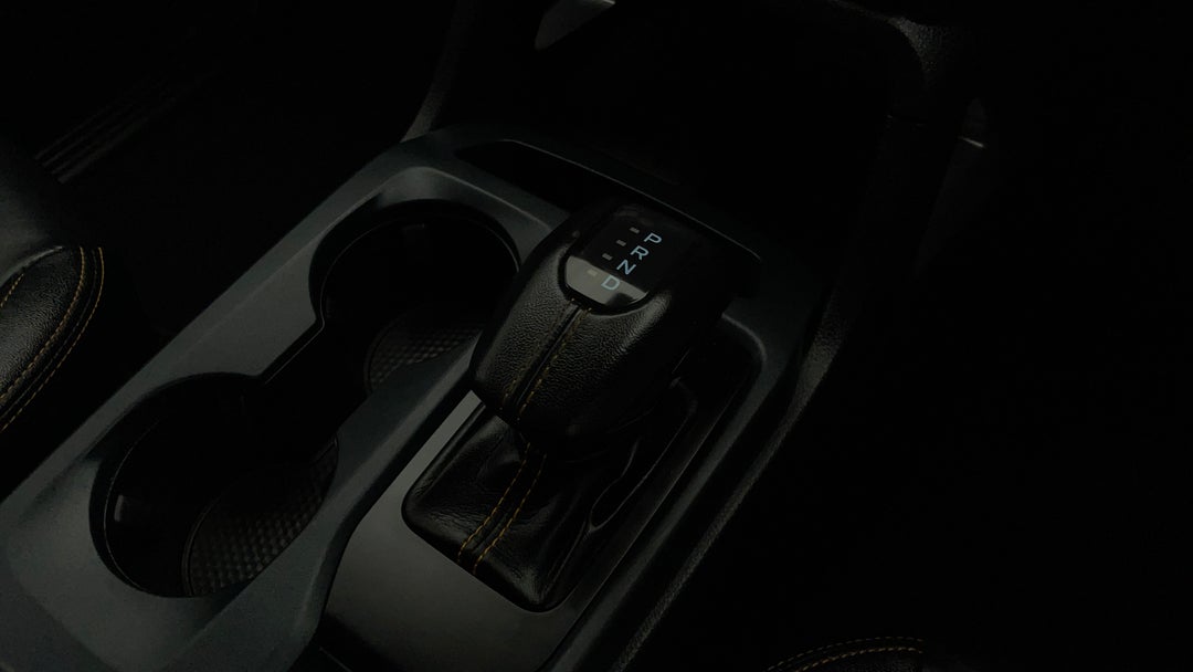 2023 Ford Ranger Wildtrak 3.0 (4x4), Automatic, 35843 km, Gear Lever 