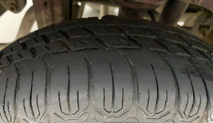 2011 Maruti Alto LXI, Petrol, Manual, 59,539 km, Right Rear Tyre Tread