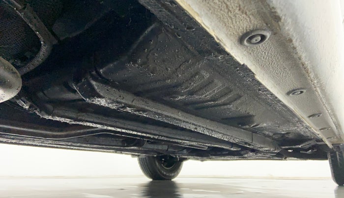2015 Hyundai Elite i20 SPORTZ 1.2, Petrol, Manual, 69,237 km, Right Side Underbody