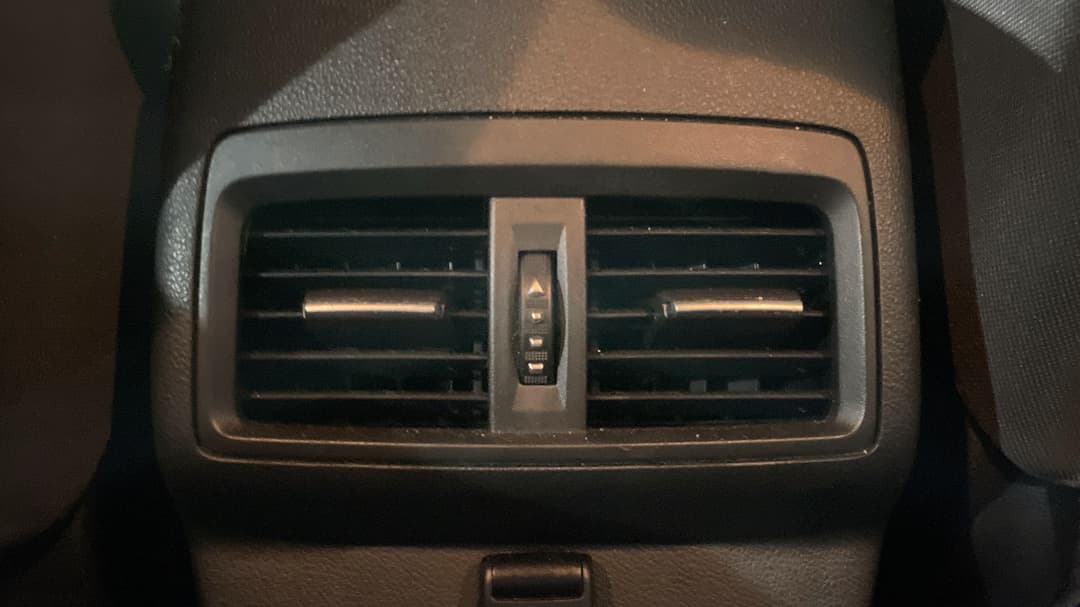2022 Renault Koleos Life (4x2), Automatic, 53097 km, Rear A/C Vent